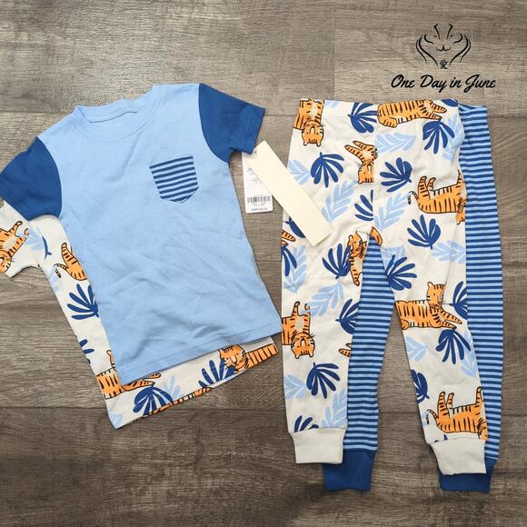 Carters Shirt & Pants Set Size 2T - Picture 1 of 3